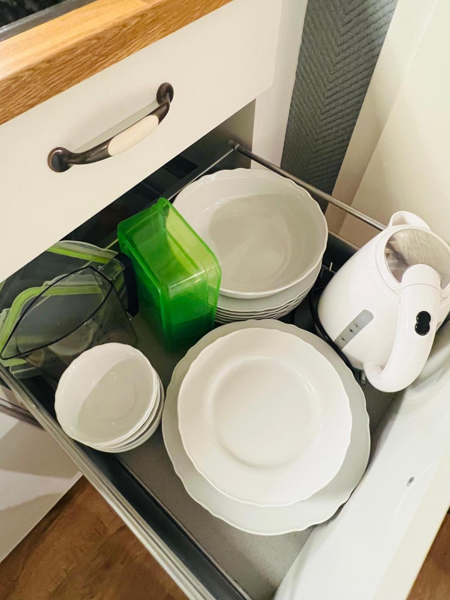 Ferienwohnung Palatina Heuchelheim-Klingen Bagian luar foto