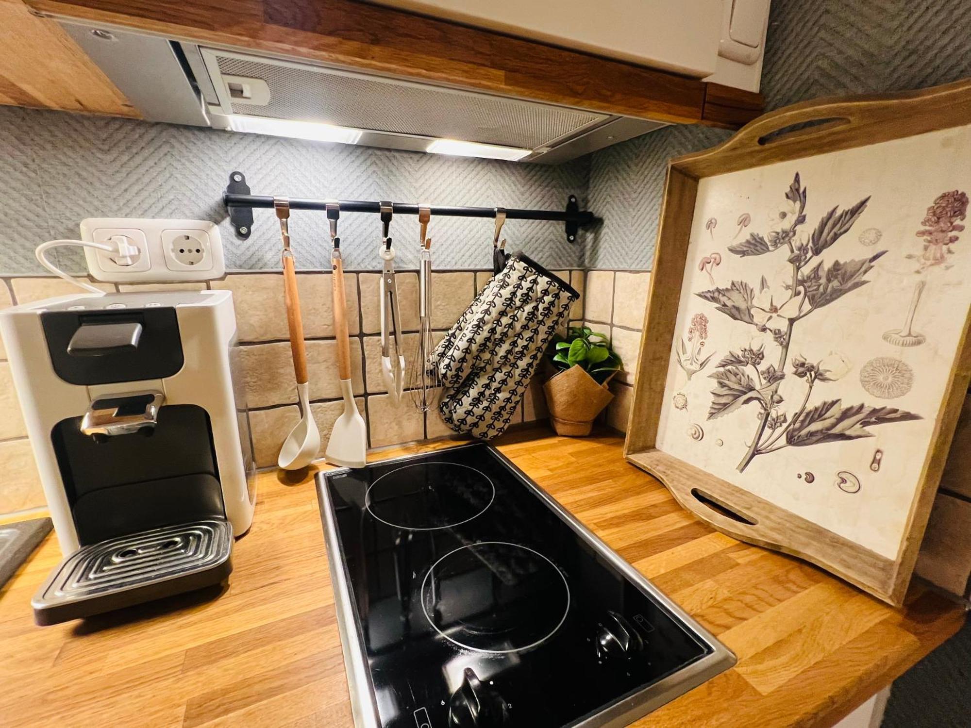 Ferienwohnung Palatina Heuchelheim-Klingen Bagian luar foto